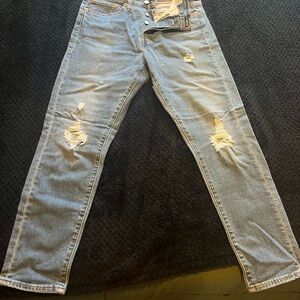 Levi's Women's Distressed Light Blue Skinny Jeans